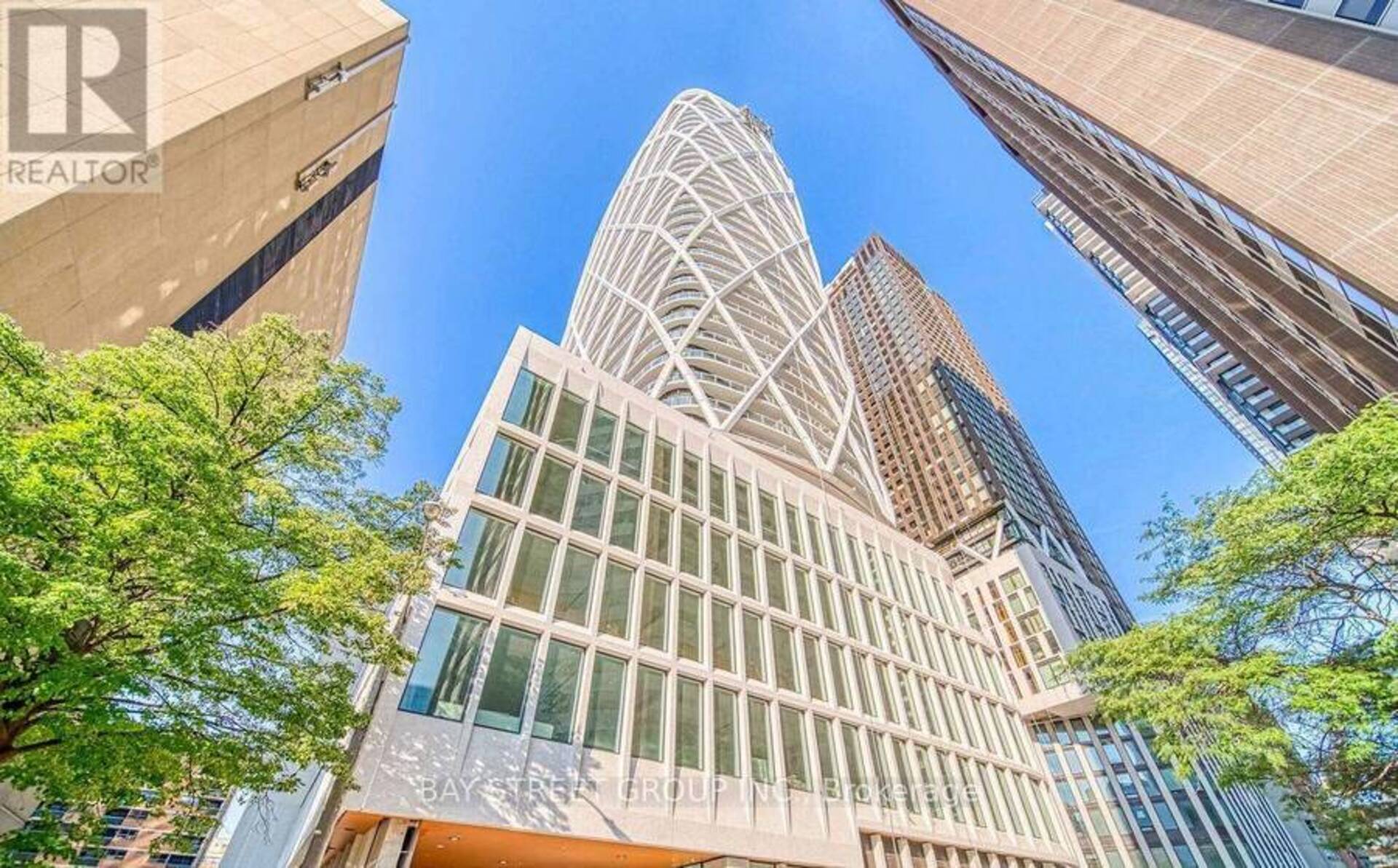 2116 - 230 SIMCOE STREET Toronto