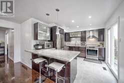 7 CONSTELLATION CRESCENT Richmond Hill