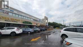 212 - 10720 YONGE STREET Richmond Hill