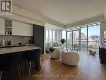 1002 - 151 AVENUE ROAD Toronto