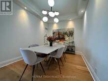 1002 - 151 AVENUE ROAD Toronto