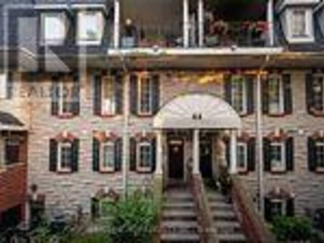 303 - 64 SIDNEY BELSEY CRESCENT Toronto Ontario