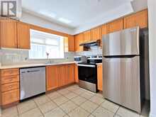 25 - 1128 DUNDAS STREET W Mississauga