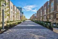 TH104 - 10 ALMOND BLOSSOM MEWS S Vaughan