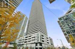 1504 - 70 ANNIE CRAIG DRIVE Toronto