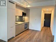 212 - 863 ST. CLAIR AVENUE W Toronto