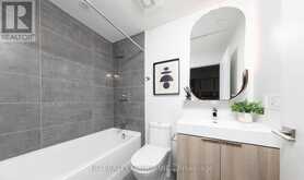 605 - 15 HOLMES AVENUE N Toronto