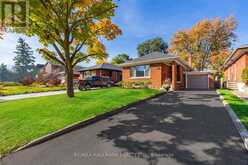 66 FERNCROFT DRIVE Toronto