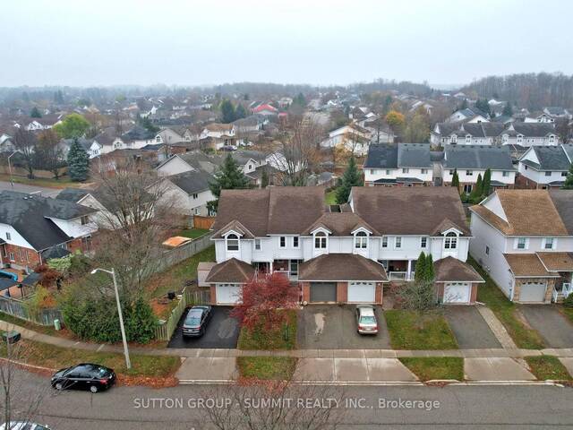 8 KING WILLIAM COURT Cambridge Ontario