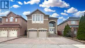 592 HIGHGLEN AVENUE Markham