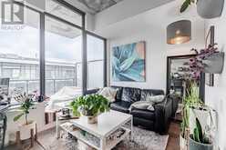 1004 - 560 KING STREET W Toronto