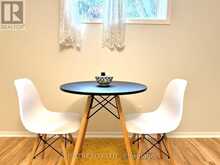 ROOM 2 - 33 YATESBURY ROAD Toronto