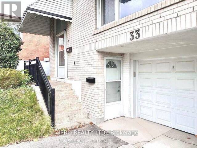 ROOM 2 - 33 YATESBURY ROAD Toronto Ontario