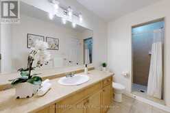 13 - 40 MENDELSSOHN STREET W Toronto