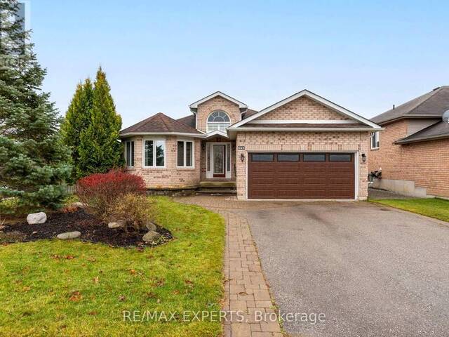 645 GLEN CEDAR CRESCENT Innisfil Ontario