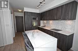 1213W - 27 BATHURST STREET Toronto