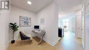 PH 24 - 25 GREENVIEW AVENUE Toronto