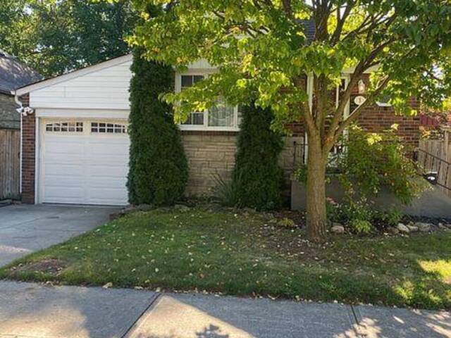 3 BEECHWOOD CRESCENT Toronto Ontario