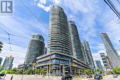 405 - 2240 LAKESHORE BOULEVARD W Toronto