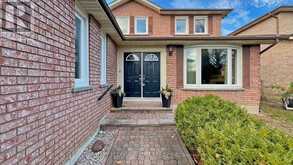 16 GLENDALE ROAD E Markham