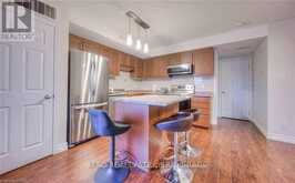 8J - 1460 HIGHLAND ROAD W Kitchener