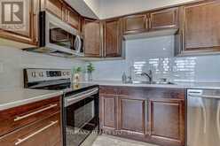 804 - 744 WONDERLAND ROAD S London