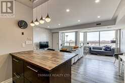 804 - 744 WONDERLAND ROAD S London