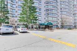 804 - 744 WONDERLAND ROAD S London