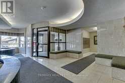 804 - 744 WONDERLAND ROAD S London