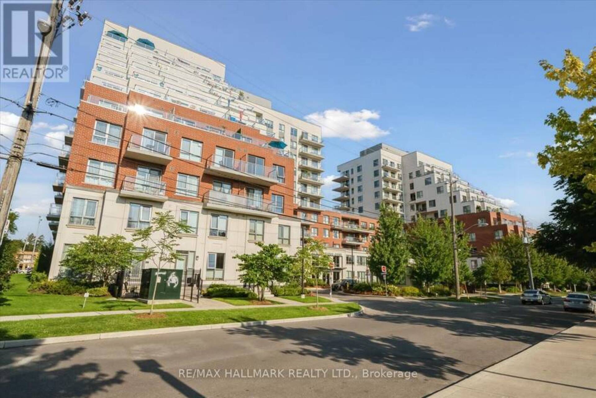 527 - 22 EAST HAVEN DRIVE Toronto