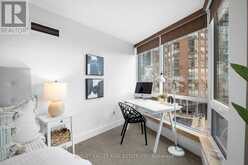 1008 - 1055 BAY STREET Toronto