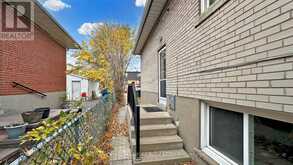 LOWER - 3572 DUFFERIN STREET Toronto