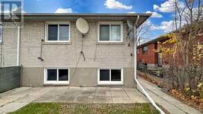 LOWER - 3572 DUFFERIN STREET Toronto