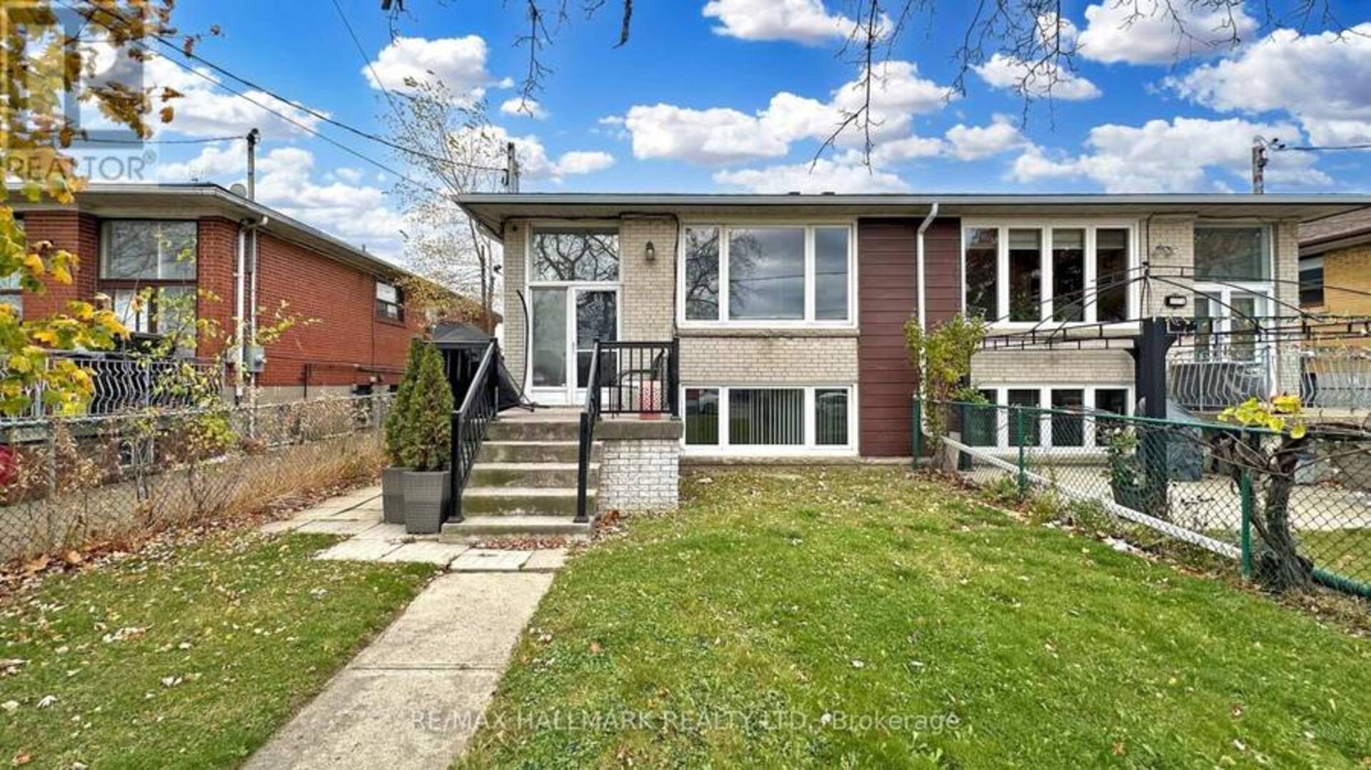 LOWER - 3572 DUFFERIN STREET Toronto