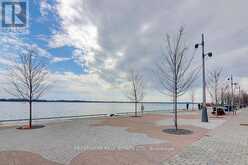 321 - 118 MERCHANTS WHARF AVENUE Toronto