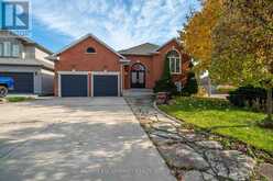 2 - 102 DONNICI DRIVE Hamilton