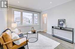 43 MAGNOLIA AVENUE Toronto