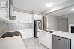 11 DOLOBRAM TRAIL Brampton