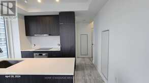 1304S - 8 OLYMPIC GARDEN DRIVE Toronto