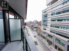 607 - 215 QUEEN STREET W Toronto