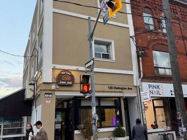 125 OSSINGTON AVENUE Toronto Ontario