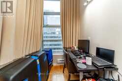 1601 - 1 KING STREET W Toronto