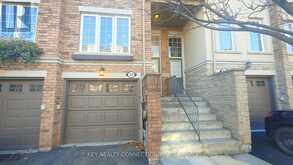 32 - 435 HENSALL CIRCLE Mississauga