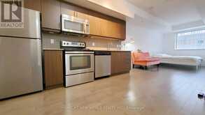 602 - 10 WILLISON SQUARE Toronto