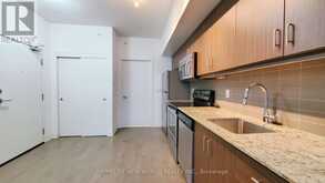 602 - 10 WILLISON SQUARE Toronto