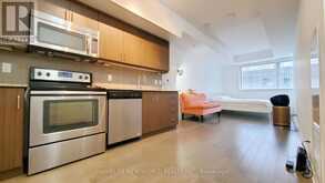 602 - 10 WILLISON SQUARE Toronto