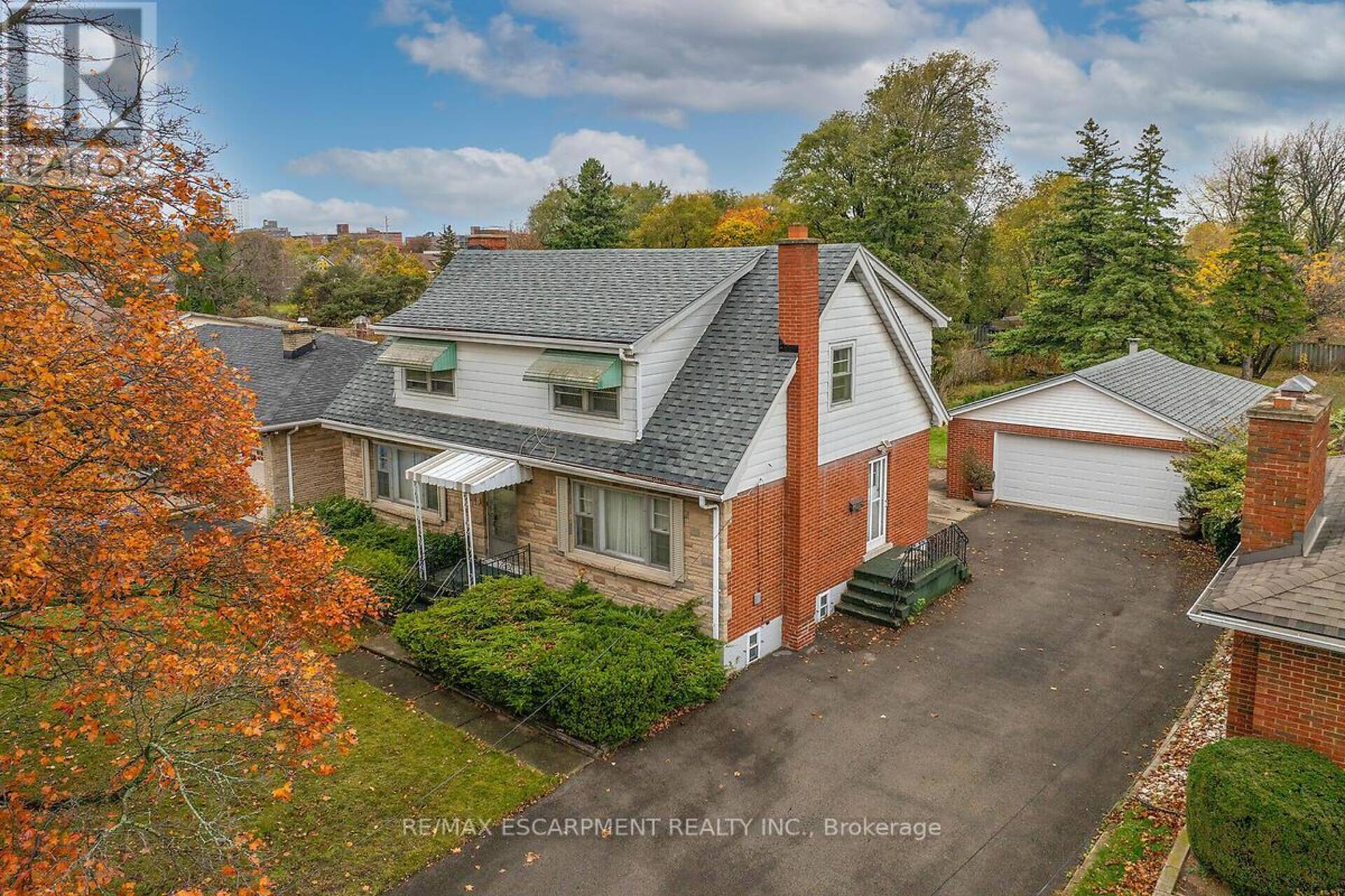 25 SUNNING HILL AVENUE Hamilton