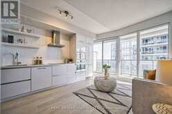 3705 - 2221 YONGE STREET Toronto