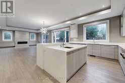 38 LORRAINE DRIVE Toronto