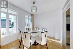 8 LANTERN COURT Toronto